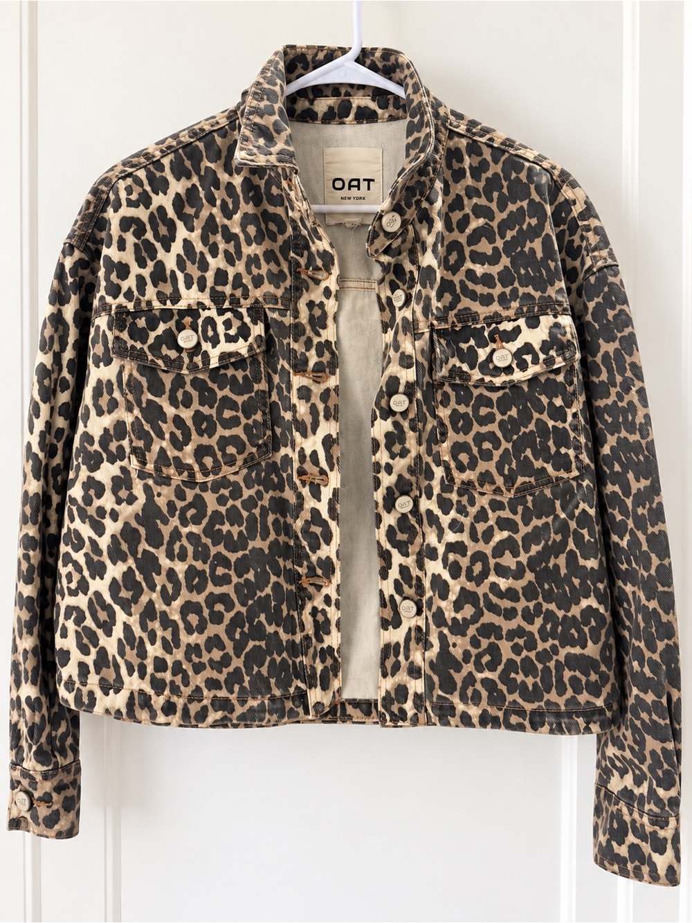 OAT NWOT great denim jacket in leopard print size Small